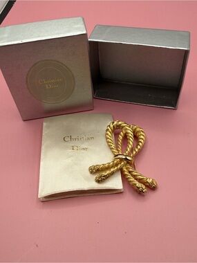 VTG Dior Gold-Tone Twisted Rope Bow Brooch